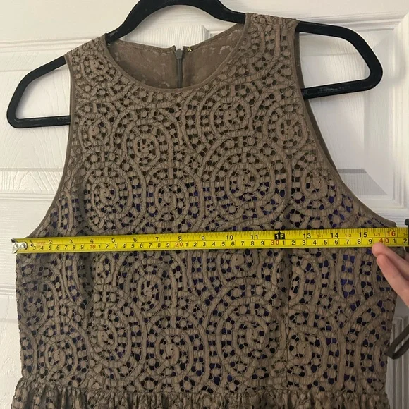 NEW Peter Cohen Elegant Eyelet Lace Sleeveless Dress - Olive Green 100% cotton - Picture 13 of 14